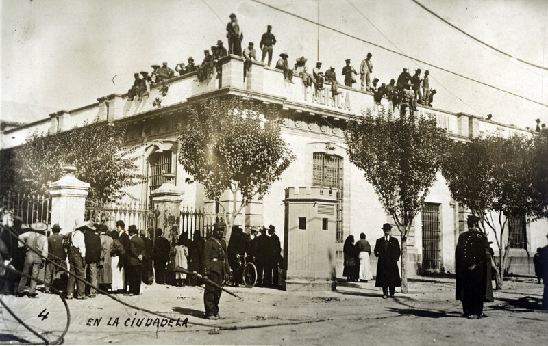 "En la Ciudadela"